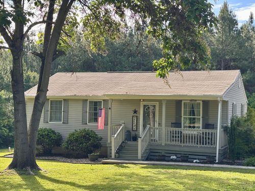 1940 Oakleigh Ave, Appomattox, VA, 24522-5331 | Card Image