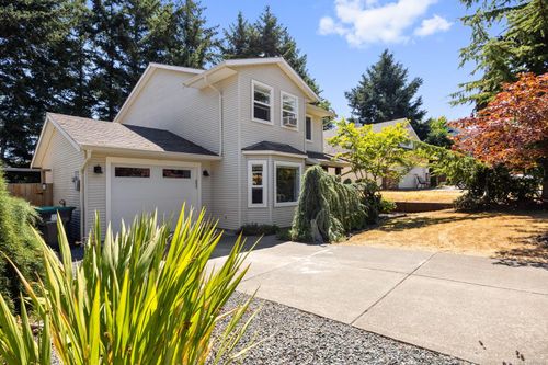 1273 Noel Ave, Comox, BC, V9M4A3 | Card Image