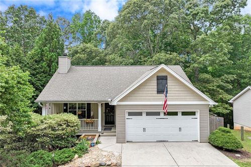 7527 Magnolia Ln, Murrayville, GA, 30564-1649 | Card Image