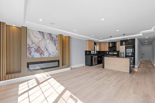 88 184th St, Hollis, NY, 11423-1714 | Card Image