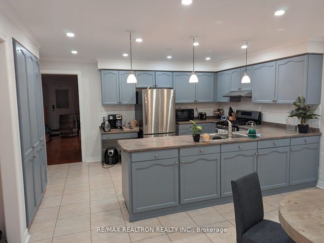 MAIN2ND - 30 Kemp Dr, House other with 4 bedrooms, 3 bathrooms and 2 parking in Ajax ON | Image 8