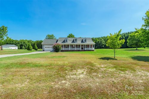 3050 Mccall Meadows Dr, Rock Hill, SC, 29730-8235 | Card Image