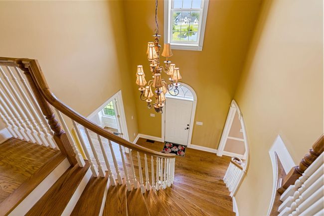 Front Staircase / Entry Foyer | Image 35