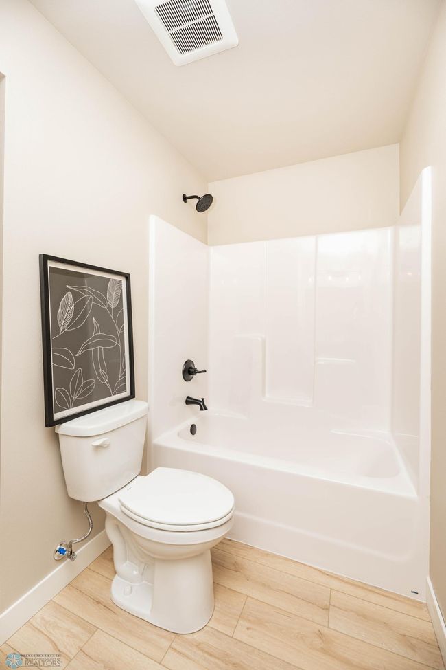 659068(29of42).jpg | Image 22