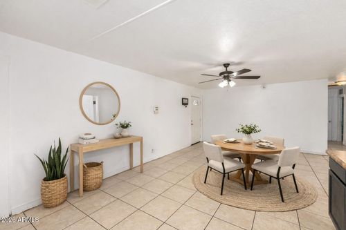 3049 N 53rd Dr, Phoenix, AZ, 85031-3916 | Card Image