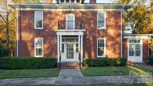 107 Pine St, chester, SC, 29706-1417 | Card Image