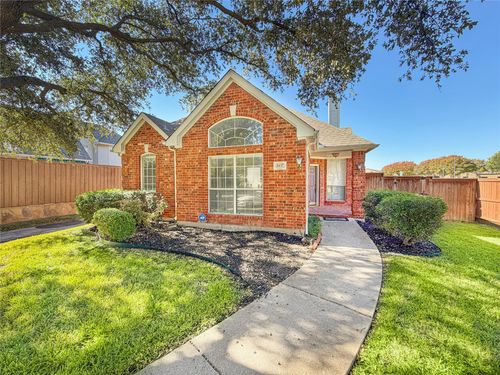 8457 Grand Canyon Dr, Plano, TX, 75025-4240 | Card Image