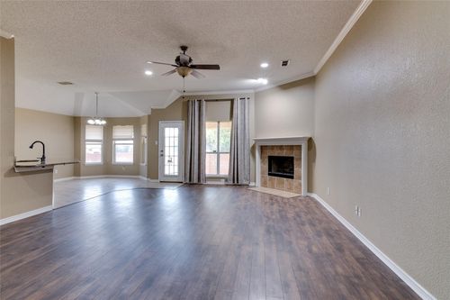 7704 Chandler Ct, North Richland Hills, TX, 76182-3956 | Card Image