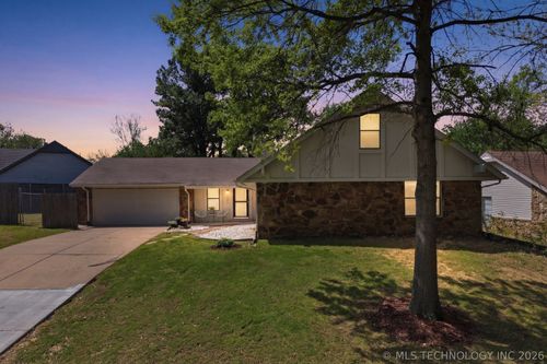 1804 64th St, Tulsa, OK, 74132-1930 | Card Image