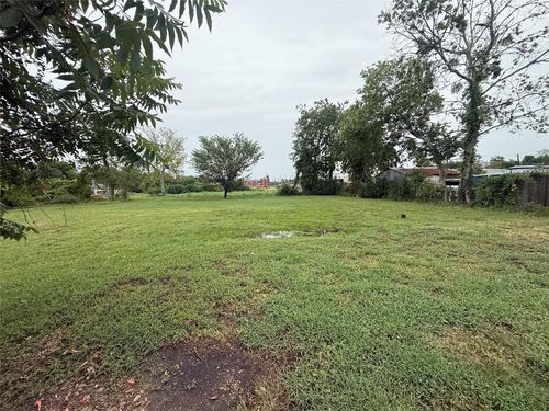 206 N 10th Street, Richmond, TX, 77469 | Card Image
