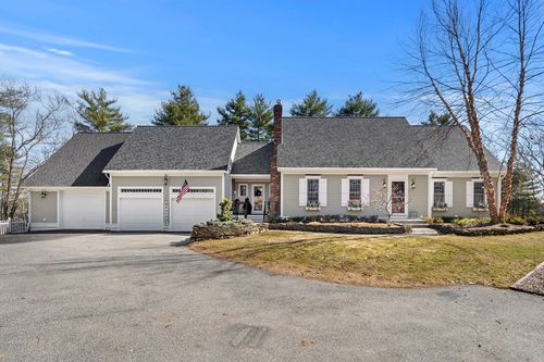 439 Wethersfield St, Rowley, MA, 01969-1612 | Card Image