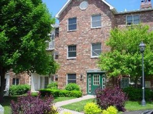 apt-1c-4312 W Shamrock Ln, McHenry, IL, 60050-3152 | Card Image