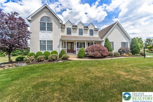 1795 Freier Rd, Quakertown, PA, 18951-2207 | Card Image