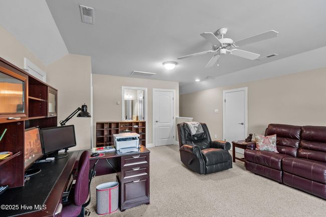 Bonus Room over Garage | Image 31