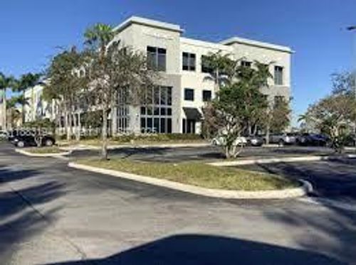 ste-300a-7950 Nw 53rd St, Doral, FL, 33166-4790 | Card Image