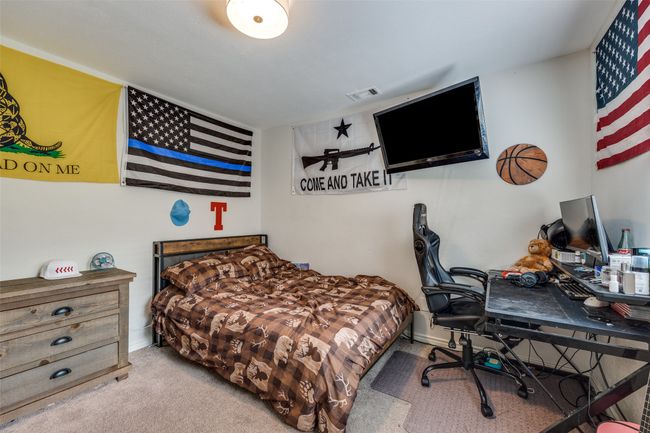 2221 Cliffside Dr, House other with 4 bedrooms, 2 bathrooms and null parking in Plano TX | Image 25