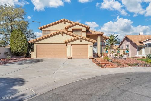 8432 Dry Cliff Cir, Las Vegas, NV, 89128-7155 | Card Image