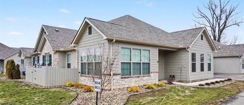 unit-801-9264 Sharrott Rd, Poland, OH, 44514-4516 | Card Image