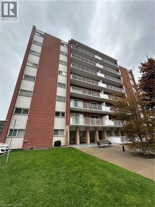 401-8 Woodman Dr S, Hamilton, ON, L8K4C9 | Card Image