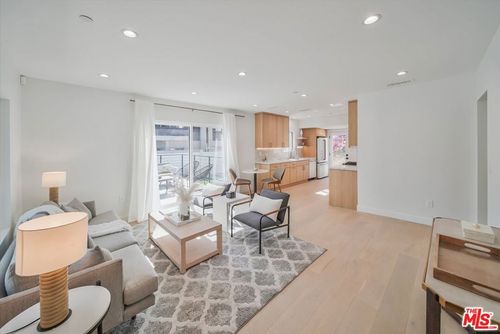 2021 Idaho Ave, Santa Monica, CA, 90403 | Card Image