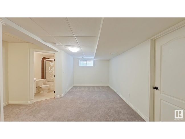 524 90 St Sw, House other with 3 bedrooms, 4 bathrooms and 4 parking in Edmonton AB | Image 13