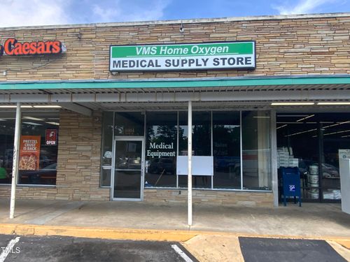 1004-B W W Cumberland Street, Dunn, NC, 28334 | Card Image