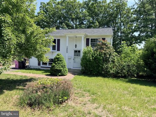 10003 Lomond Dr, MANASSAS, VA, 20109-3107 | Card Image