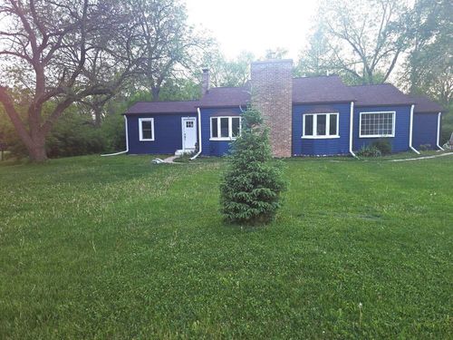 1705 S Calhoun Road, New Berlin, WI, 53151 | Card Image