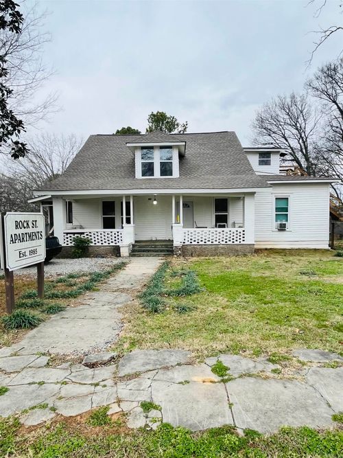 809 Rock St, Batesville, AR, 72501-3447 | Card Image