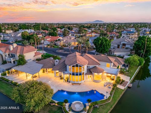 1502 E Treasure Cove Dr, Gilbert, AZ, 85234-2654 | Card Image