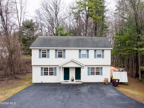 33 Cambridge Dr, Halfmoon, NY, 12065 | Card Image