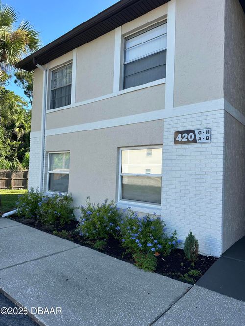 b-420 Banana Cay Dr, South Daytona, FL, 32119-2990 | Card Image