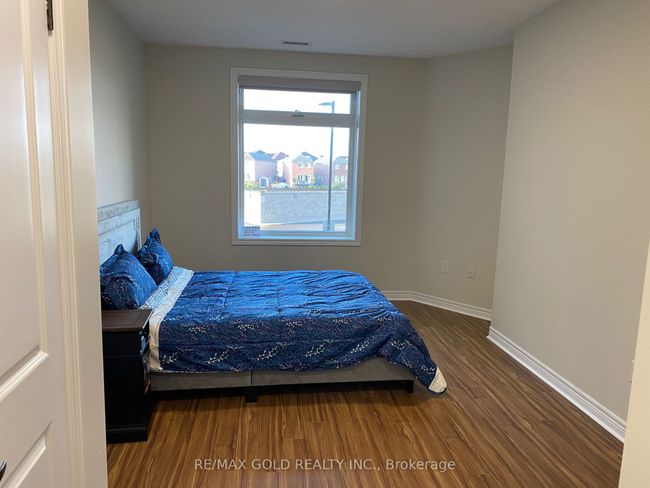 210 - 39 New Delhi Dr, Condo with 3 bedrooms, 2 bathrooms and null parking in Markham ON | Image 6