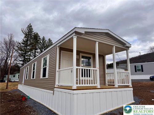 20 Court St, Lehighton, PA, 18235-2847 | Card Image