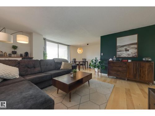 504-9909 110 St Nw, Edmonton, AB, T5K2E5 | Card Image