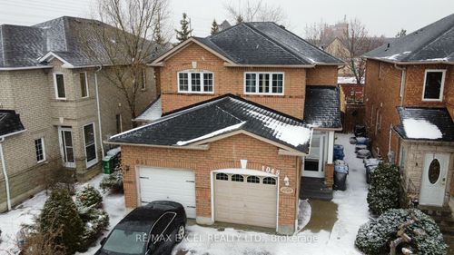 1049 Foxglove Pl, Mississauga, ON, L5V2N5 | Card Image