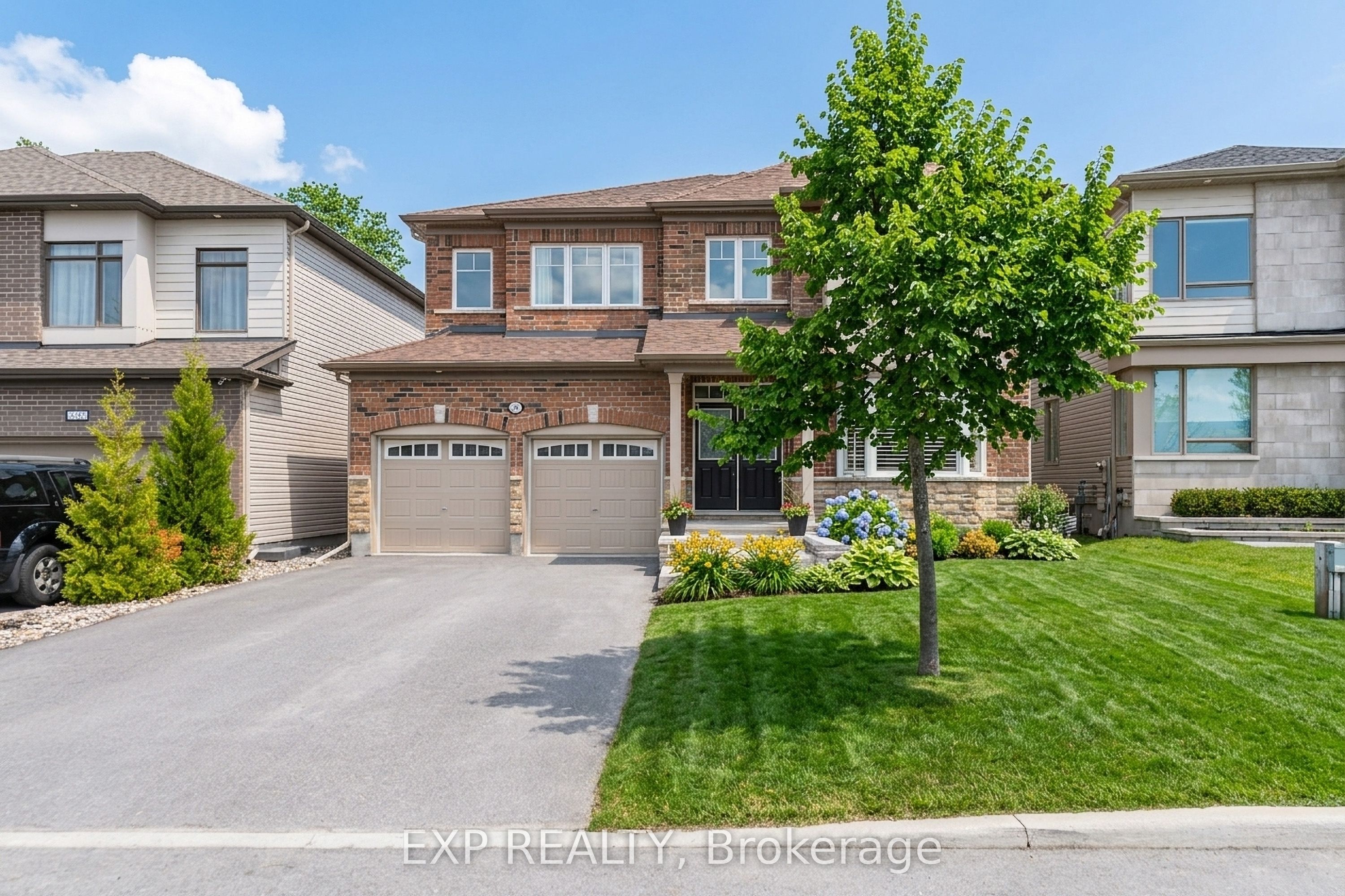 Residential in Stittsville - Munster - Richmond