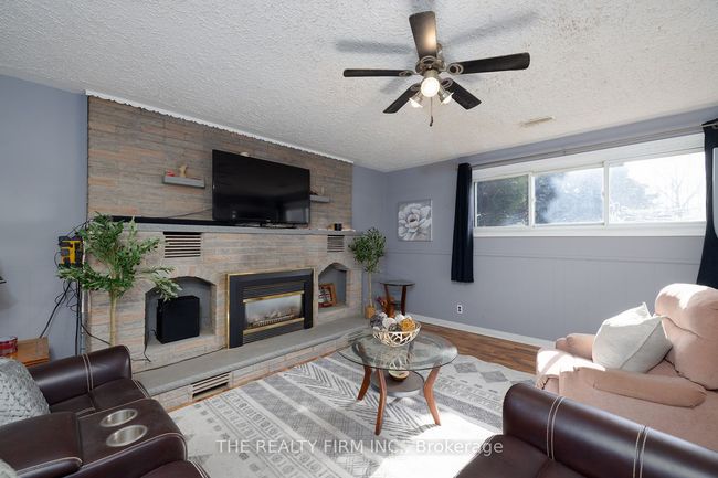 1707 Hansuld St, Home with 6 bedrooms, 2 bathrooms and 4 parking in London ON | Image 19