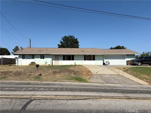 12968 6th St, Yucaipa, CA, 92399-2515 | Card Image