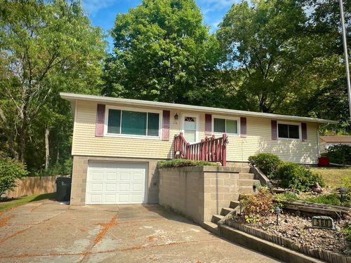560 Pleasant View Court, RICHLAND CENTER, WI, 53581 | Card Image