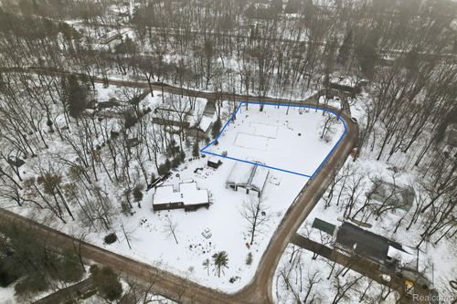 4081 Captains Dr, Caseville, MI, 48725-9634 | Card Image