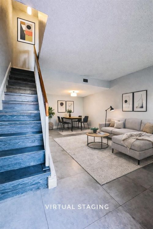 apt-299-560 Nw 82nd Pl, Miami, FL, 33126-3953 | Card Image