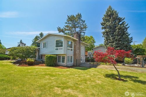 26307 20th Avenue S, Des Moines, WA, 98198 | Card Image