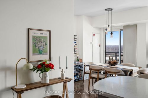 1207-7730 Kipling Ave, Woodbridge, ON, L4L1Y9 | Card Image