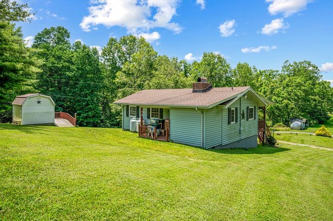 575 Apache Trl, House other with 2 bedrooms, 1 bathrooms and null parking in Fancy Gap VA | Image 29
