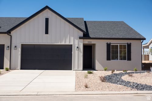 45e-330 W Rosie Loop, Cedar City, UT, 84721-8514 | Card Image