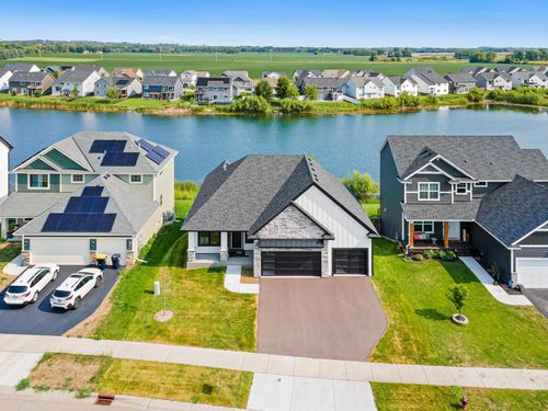 1589 Spruce St, Farmington, MN, 55024-1819 | Card Image