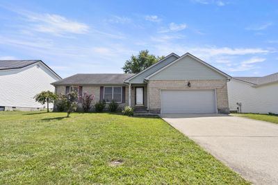 104 Crest Court, House other with 3 bedrooms, 2 bathrooms and null parking in Nicholasville KY | Image 1