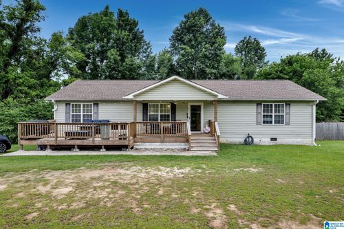 27 Clearview Cir, Hayden, AL, 35079-8366 | Card Image