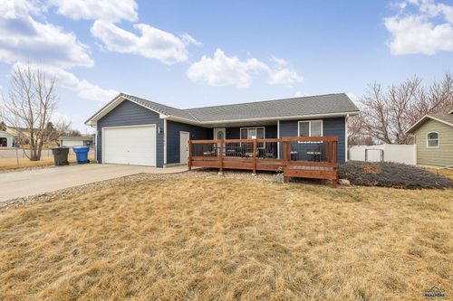 1914 7th Ave, Belle Fourche, SD, 57717-2239 | Card Image